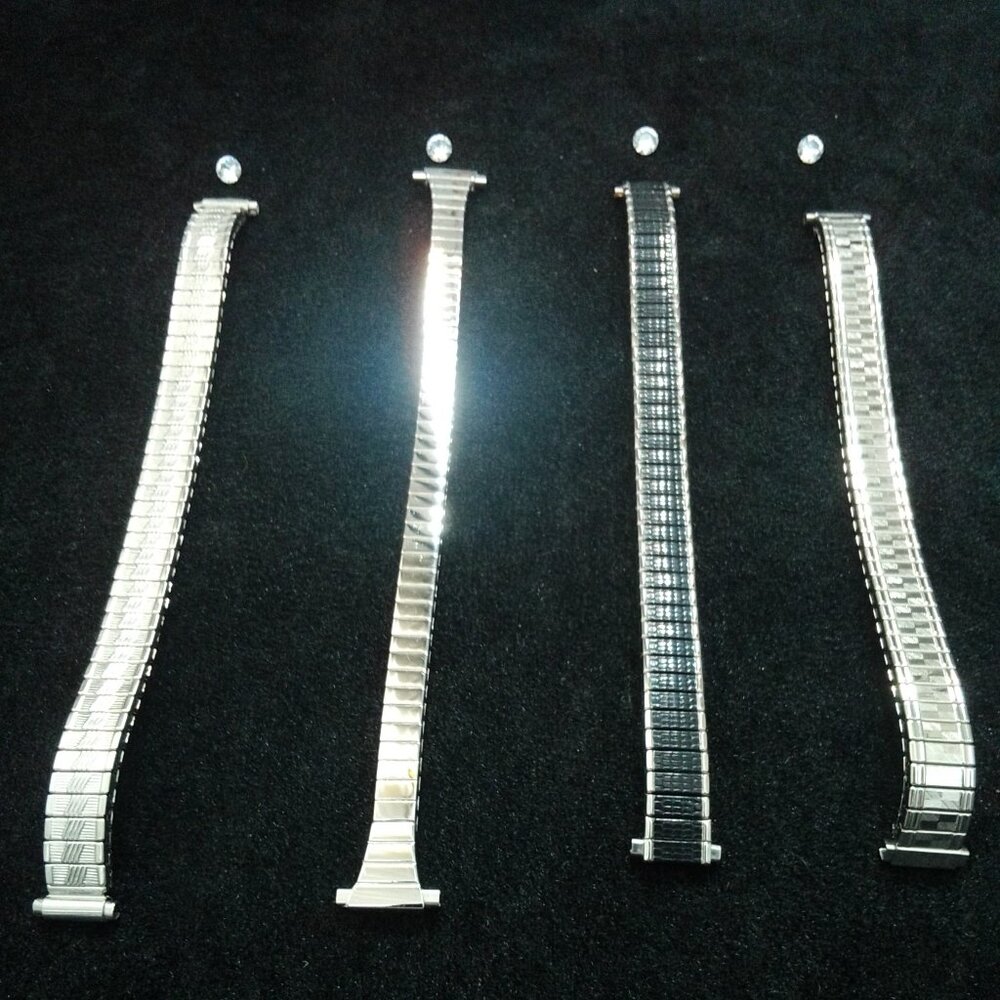 (4) Silver Tone Bracelets For Ladies/Girls